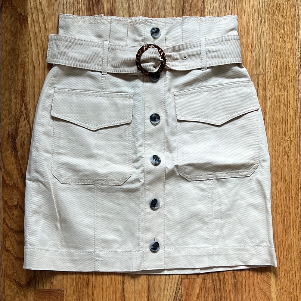 Banana Republic Cream Skirt with Belt